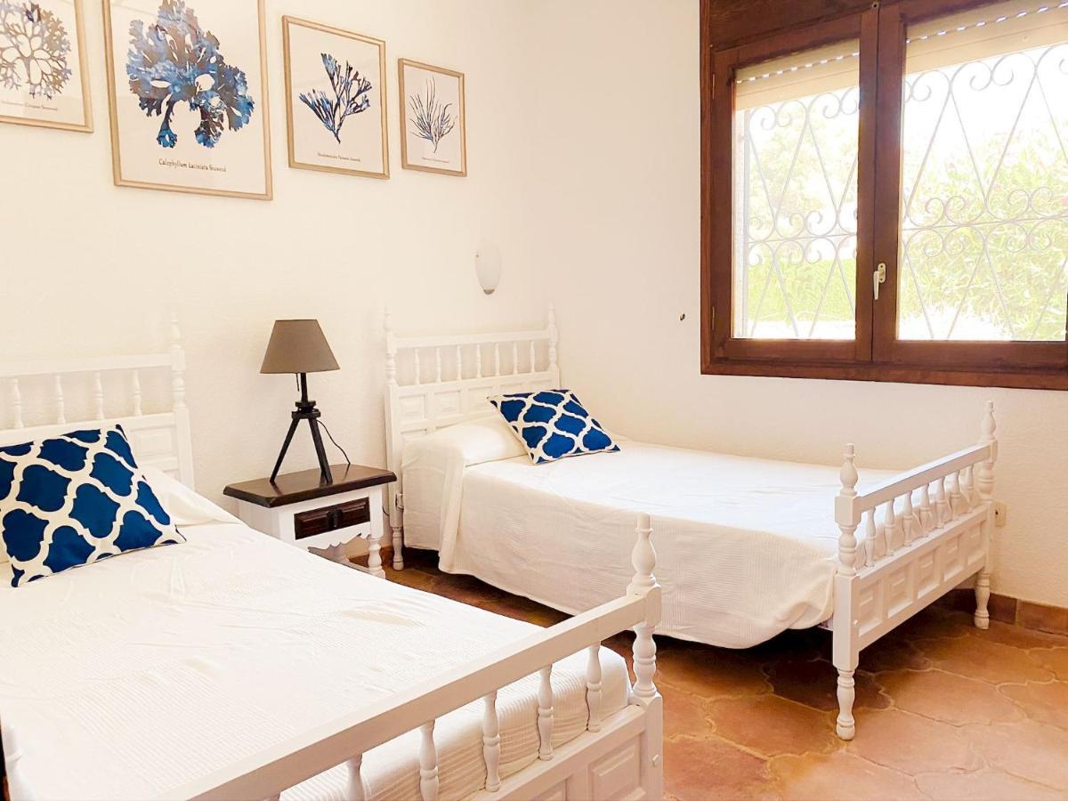 Villa Dos Calas - Bonita Villa De Estilo Rustico Y Piscina De Agua Salada L'Ametlla de Mar Dış mekan fotoğraf